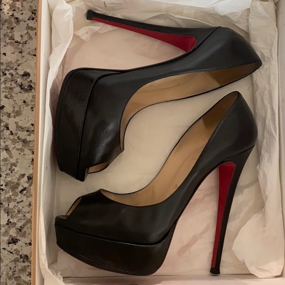 Christian Louboutin Lady Peep - Picture 3 of 6